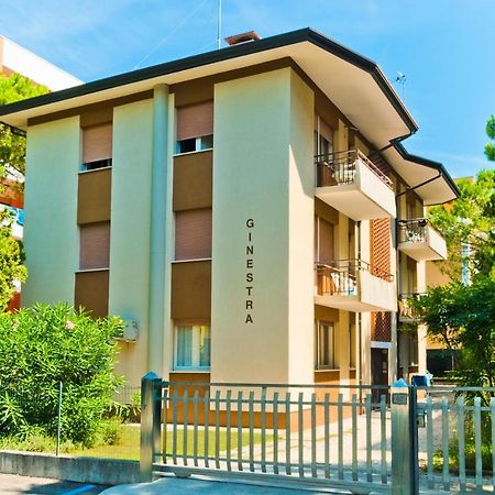 Villa Ginestra Бибионе Екстериор снимка